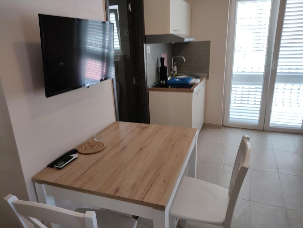 Josipa 1 Apartamento Crikvenica Exterior foto