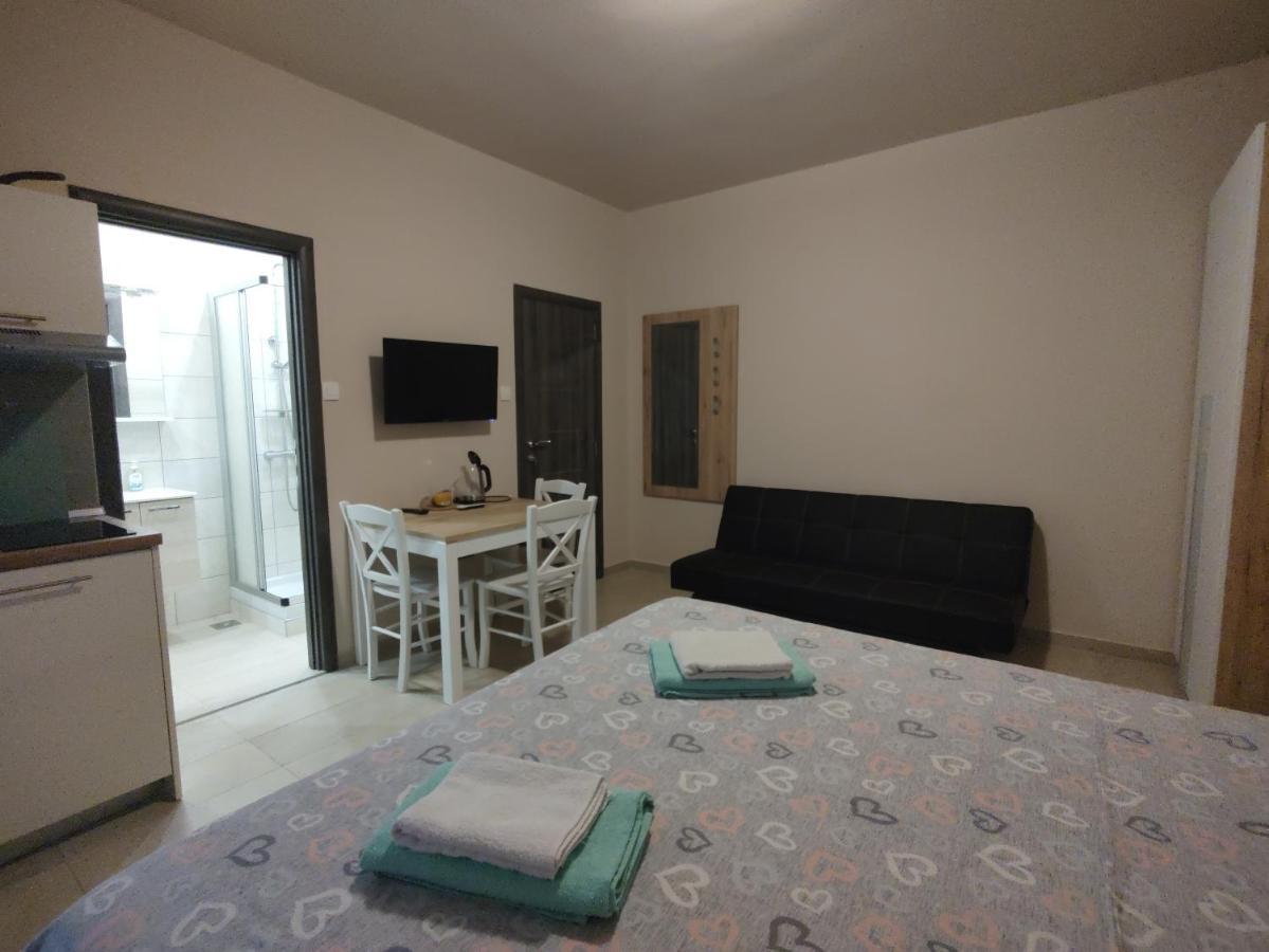 Josipa 1 Apartamento Crikvenica Exterior foto